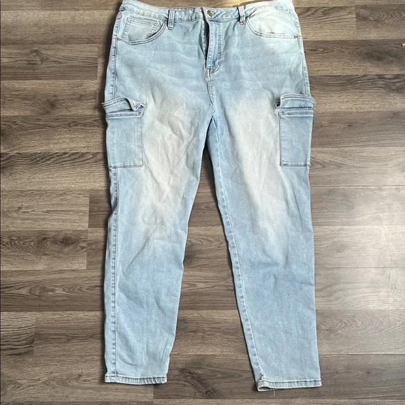 NWOT NOBO JEAN HAUL 6PC Light Blue Straight Leg Jeans and Shorts - Picture 13 of 15